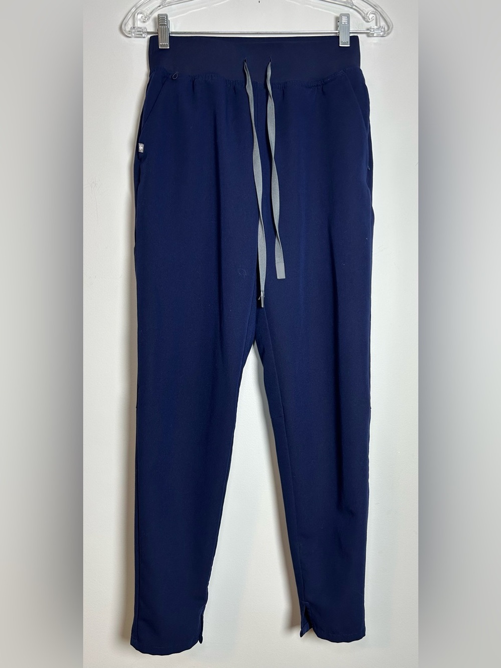 Figs technical collection scrub pants XS navy blue joggers straight leg medical